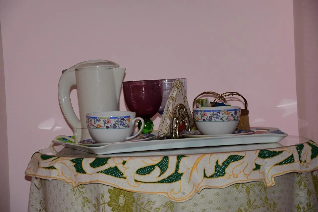 B&B Il Glicine Fiorito Lido di Venezia Italy